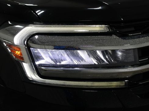 Used 2023 Ford Expedition Max Limited image 12