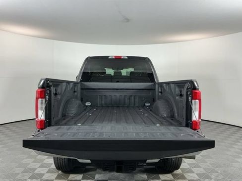 Used 2019 Ford F350 XL w/ STX Appearance Package AWD/4WD image 7
