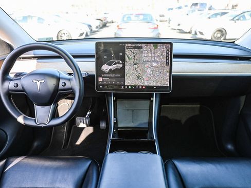Used 2020 Tesla Model Y Long Range AWD/4WD image 2