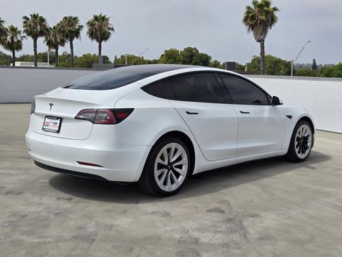 Used 2022 Tesla Model 3 RWD image 4