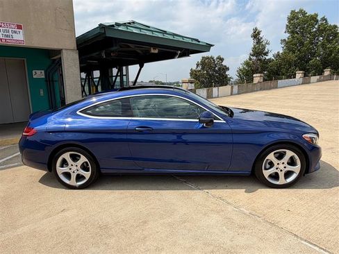 Used 2017 Mercedes-Benz C 300 Coupe image 8