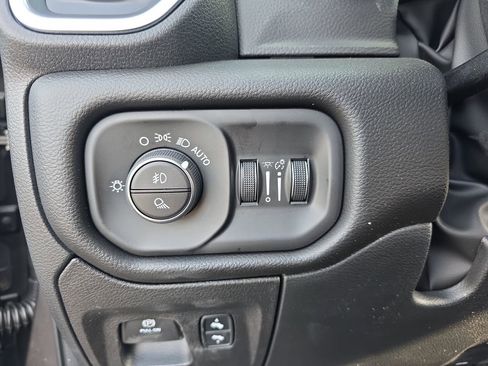 New 2026 RAM 1500 Big Horn AWD/4WD image 25