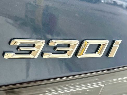 New 2026 BMW 330i xDrive Sedan w/ Premium Package image 25