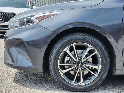 Certified 2024 Kia Forte LXS FWD image 8