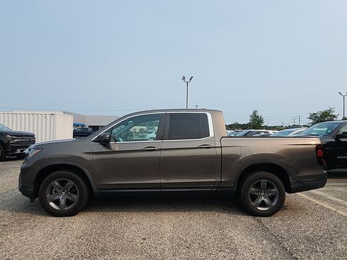 Used 2021 Honda Ridgeline RTL image 2