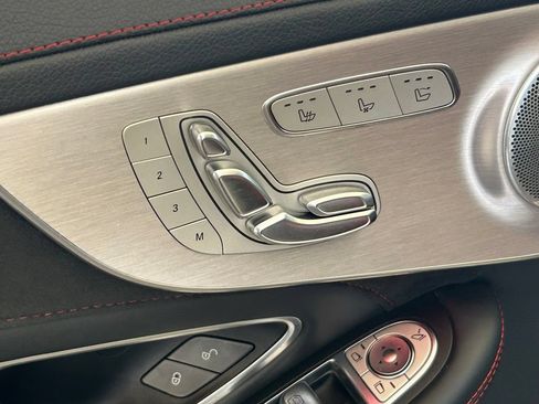 Used 2020 Mercedes-Benz C 63 AMG Cabriolet image 39