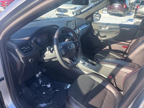 Used 2024 Ford Escape ST-Line image 17