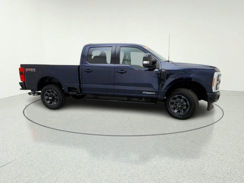 Used 2023 Ford F250 Lariat w/ Sport Appearance Package AWD/4WD image 6