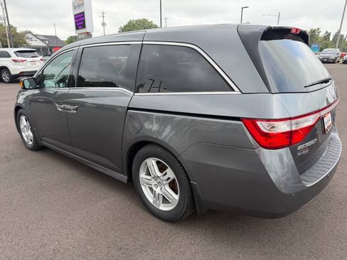 Used 2012 Honda Odyssey Touring image 3