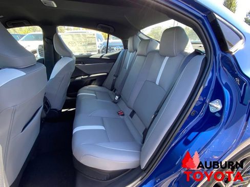 New 2026 Toyota Camry SE w/ Convenience Package FWD image 16