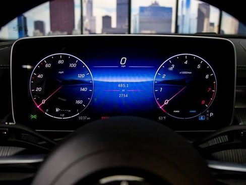 Used 2025 Mercedes-Benz C 300 4MATIC Sedan image 18