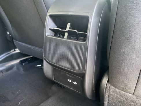 New 2026 Jeep Cherokee Laredo image 12