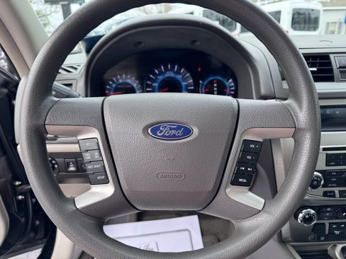 Used 2012 Ford Fusion SE image 17