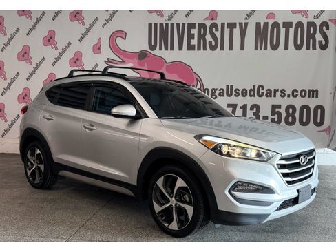 Used 2018 Hyundai Tucson Value FWD image 2
