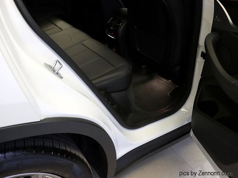 Certified 2024 BMW X3 xDrive30i w/ Premium Package w/ZPA image 33