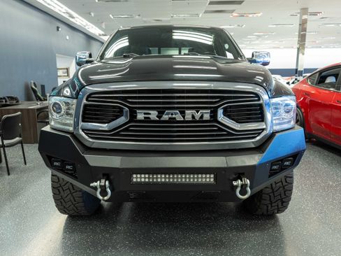Used 2016 RAM 1500 Limited AWD/4WD image 2