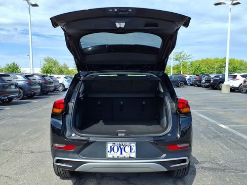 Certified 2024 Buick Encore GX Preferred FWD image 9