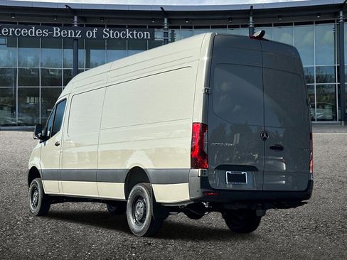 New 2026 Mercedes-Benz Sprinter 2500 image 6