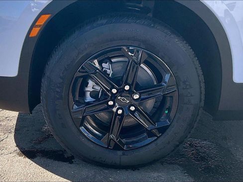 New 2026 Chevrolet Blazer LT w/ Midnight/Sport Edition AWD/4WD image 12