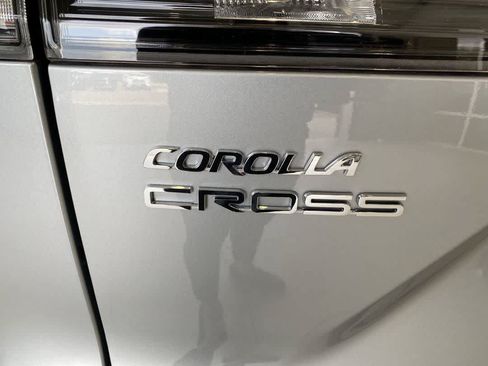 New 2026 Toyota Corolla Cross LE FWD image 11