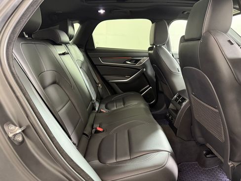 Used 2026 Jaguar F-PACE R-Dynamic S AWD/4WD image 28