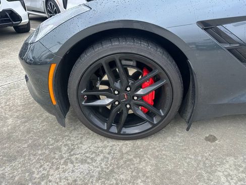 Used 2018 Chevrolet Corvette Stingray Convertible w/ 2LT Preferred Equipment Group image 18