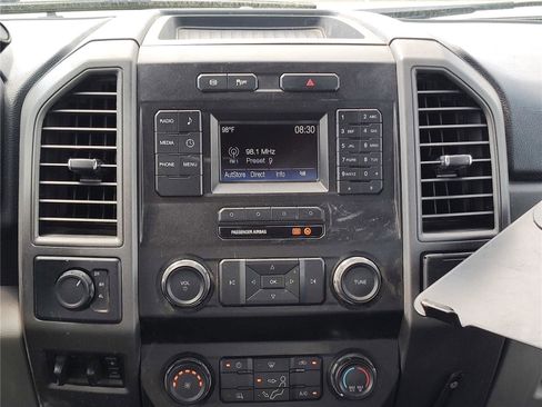 Used 2019 Ford F350 XL w/ Power Equipment Group image 18