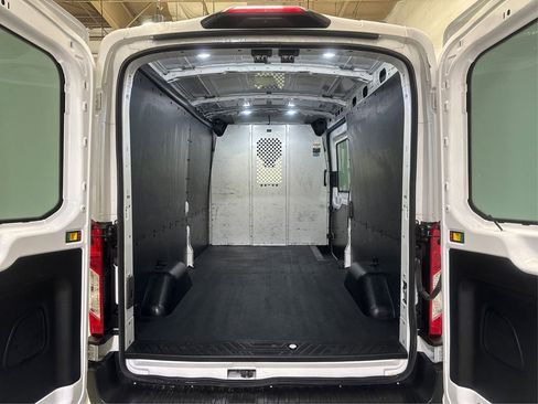 Used 2020 Ford Transit 250 Medium Roof w/ Load Area Protection Package image 12