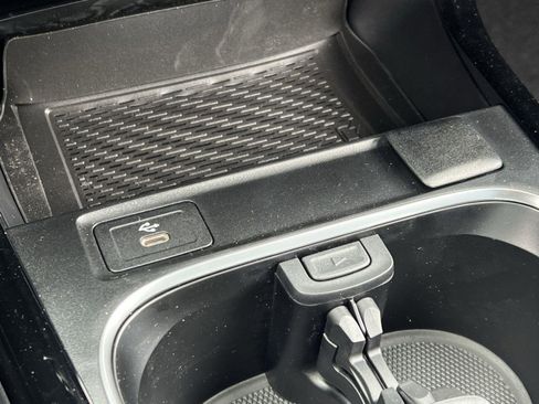 New 2025 Mercedes-Benz CLA 35 AMG 4MATIC image 34