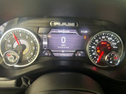 Certified 2025 RAM 1500 Laramie AWD/4WD image 19