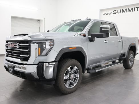Used 2025 GMC Sierra 2500 SLT w/ SLT Premium Package AWD/4WD image 7