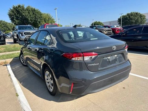 Used 2026 Toyota Corolla LE FWD image 5