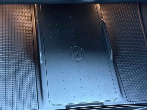 New 2026 Volvo XC40 B5 Ultra w/ Climate Package image 31