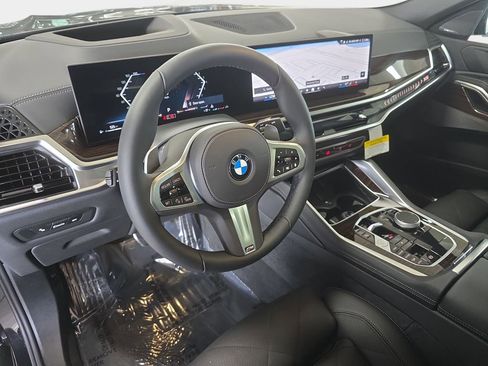 New 2026 BMW X6 xDrive40i image 11