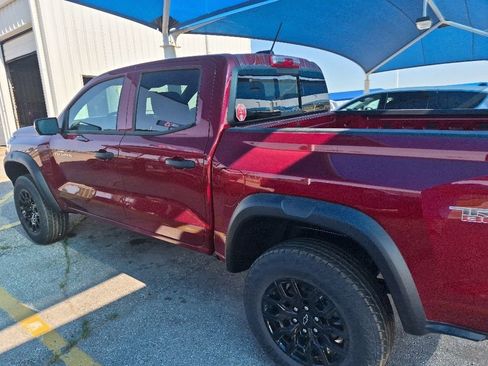 New 2026 Chevrolet Colorado Trail Boss AWD/4WD image 7