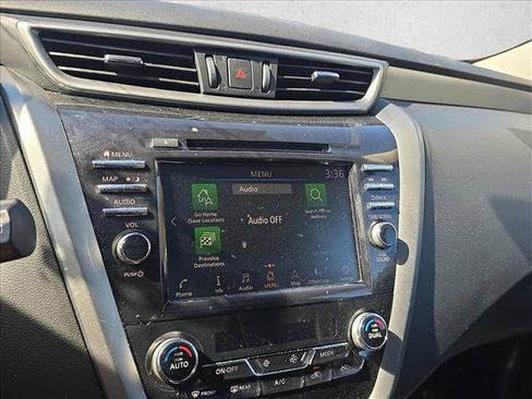 Used 2024 Nissan Murano SL image 11