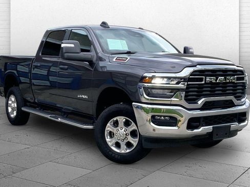 Used 2025 RAM 2500 Big Horn AWD/4WD image 1