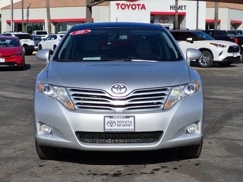 Used 2009 Toyota Venza AWD image 2