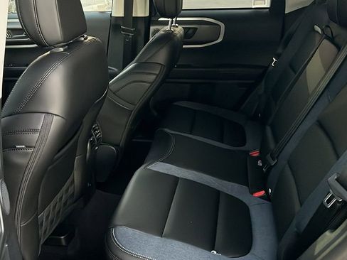 Used 2025 Ford Bronco Sport Outer Banks w/ Outer Banks Tech Package+ AWD/4WD image 6