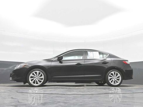 Used 2018 Acura ILX FWD image 32