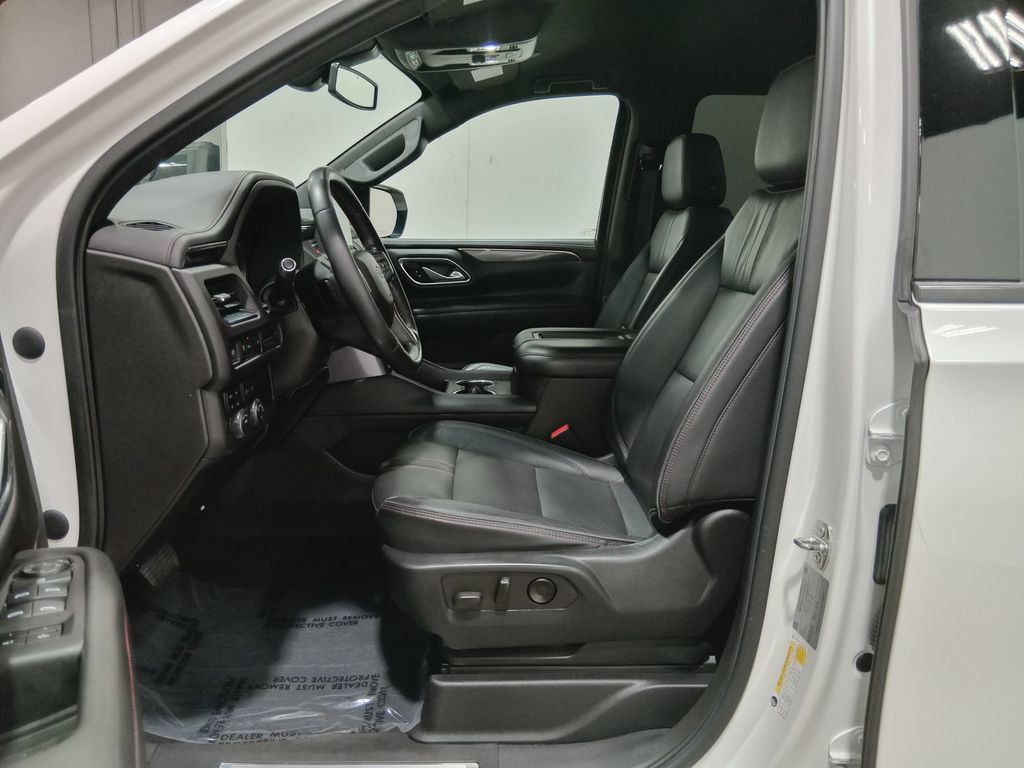 Used 2021 Chevrolet Suburban RST AWD/4WD image 15