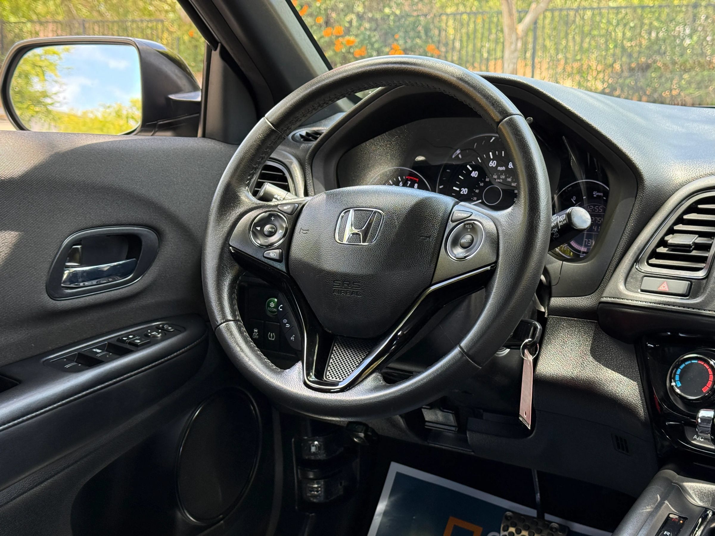 Used 2019 Honda HR-V Sport image 23
