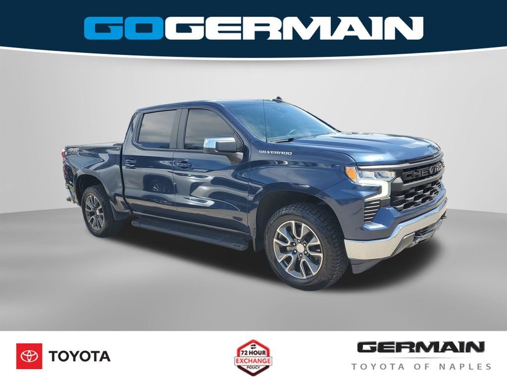 Used 2022 Chevrolet Silverado 1500 LT AWD/4WD image 7