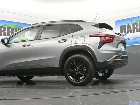 New 2026 Chevrolet Trax ACTIV w/ Sunroof Package image 19