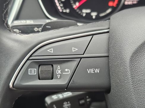 Certified 2023 Audi Q5 2.0T Premium w/ Convenience Package AWD/4WD image 10