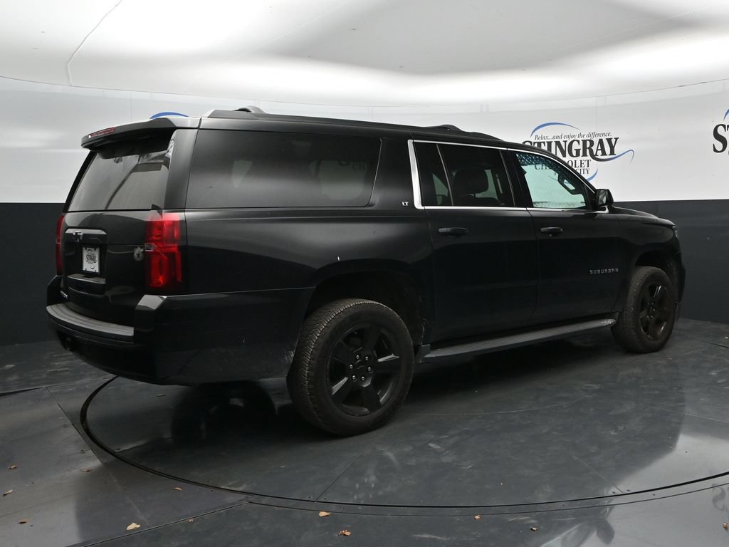 Used 2020 Chevrolet Suburban LT w/ LT Midnight Edition RWD image 7