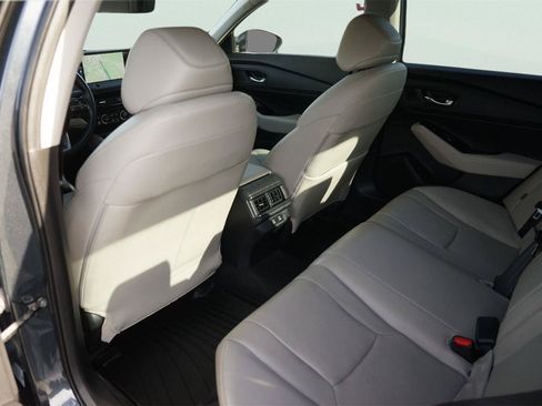 Used 2023 Honda Accord Touring image 12