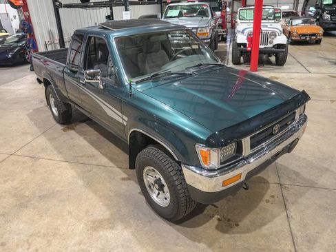 Used 1994 Toyota Pickup SR5 AWD/4WD image 14