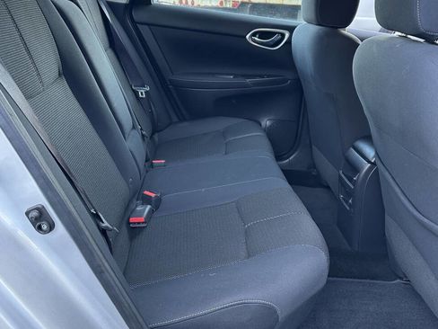 Used 2015 Nissan Sentra S image 8