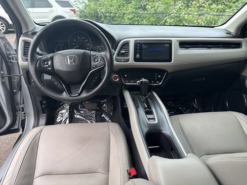 Used 2019 Honda HR-V EX-L image 12